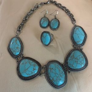 3 PIECE NECKLACE SET
